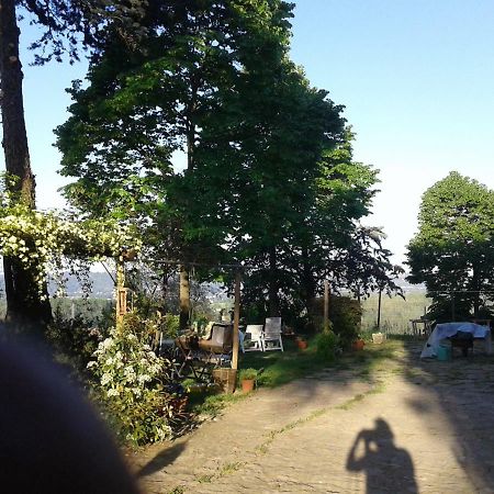 B&B Della Rosa Civitella D'Arna Bagian luar foto