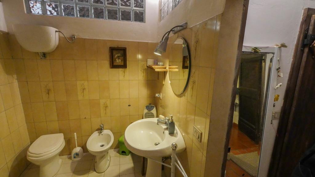 B&B Della Rosa Civitella D'Arna Bagian luar foto